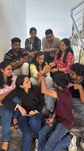 Digital marketing internship team enjoying a break at Tekvocation's workspace