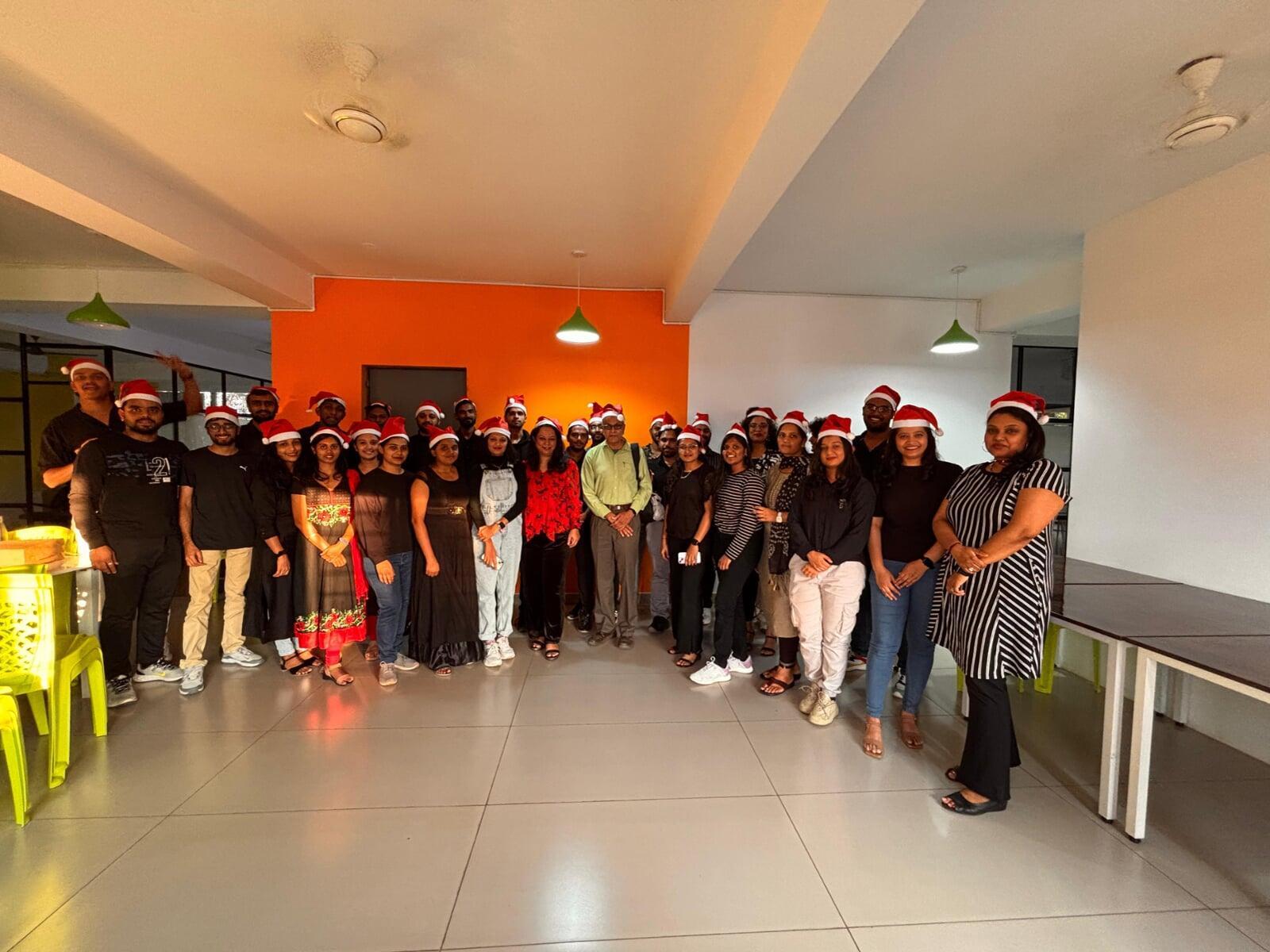 Tekvocation's 'Star of Bethlehem' Christmas Celebration Brings Festive Joy
